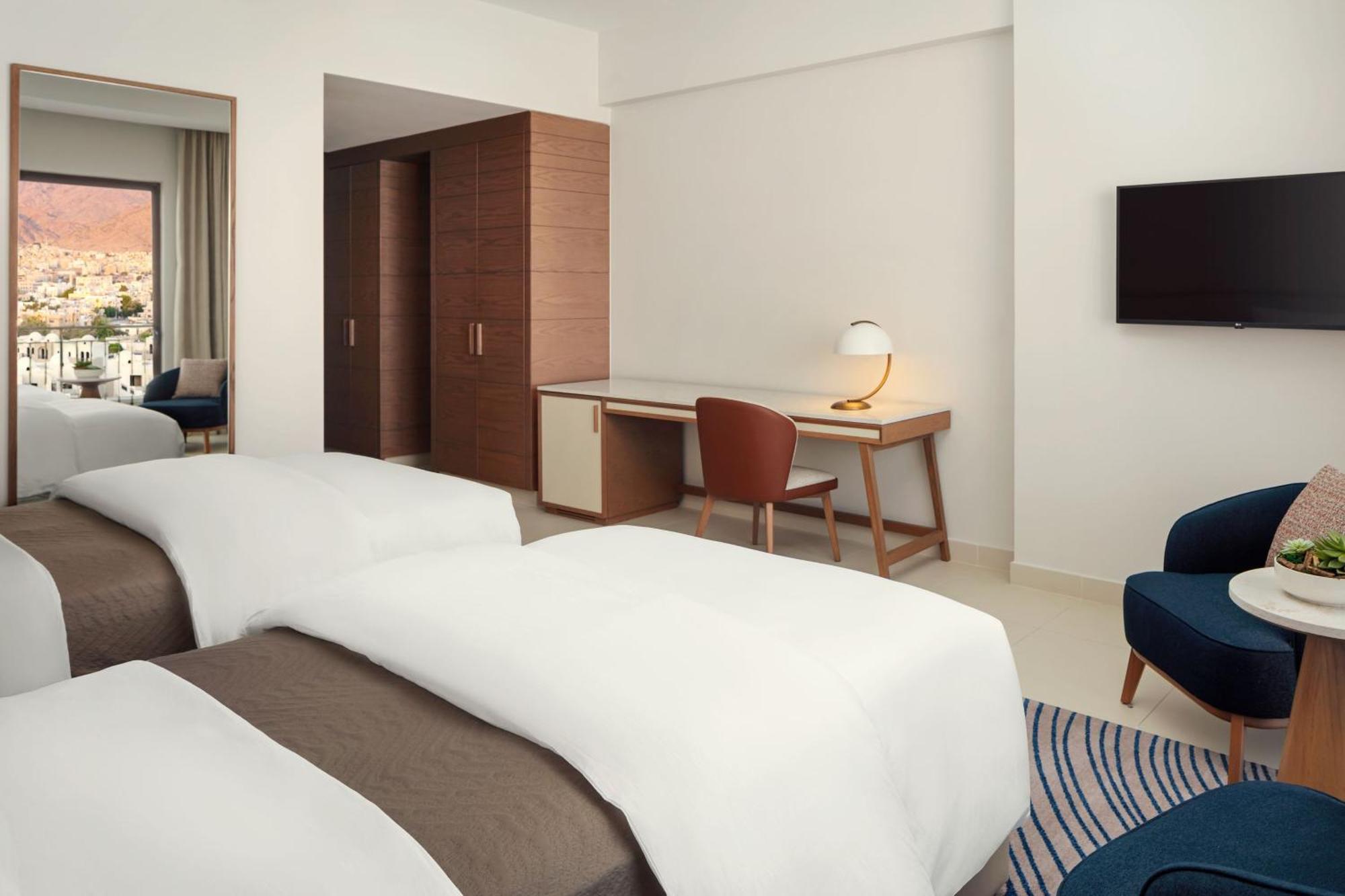 The Westin Saraya Aqaba Resort & Spa Exterior photo