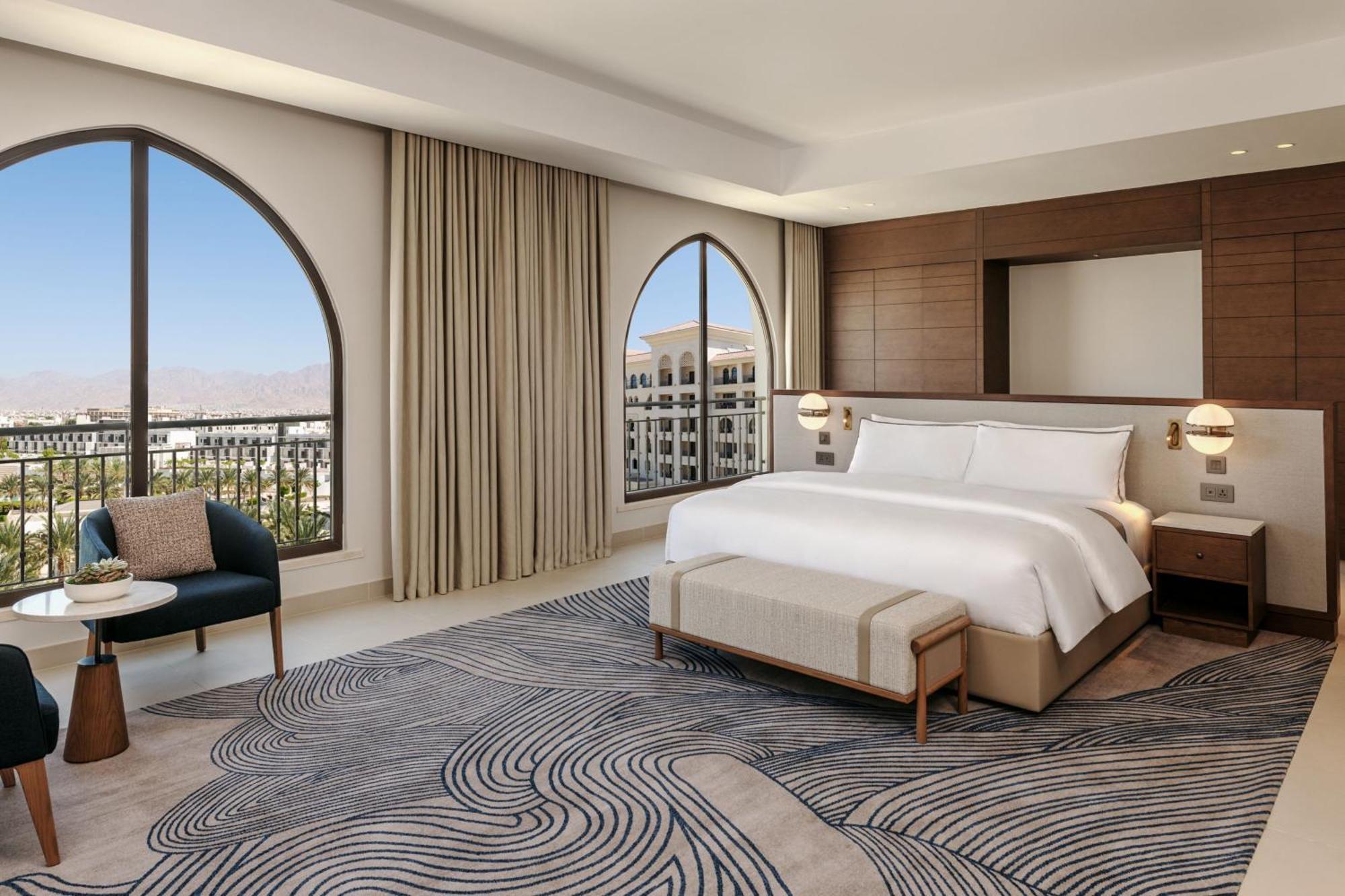 The Westin Saraya Aqaba Resort & Spa Exterior photo