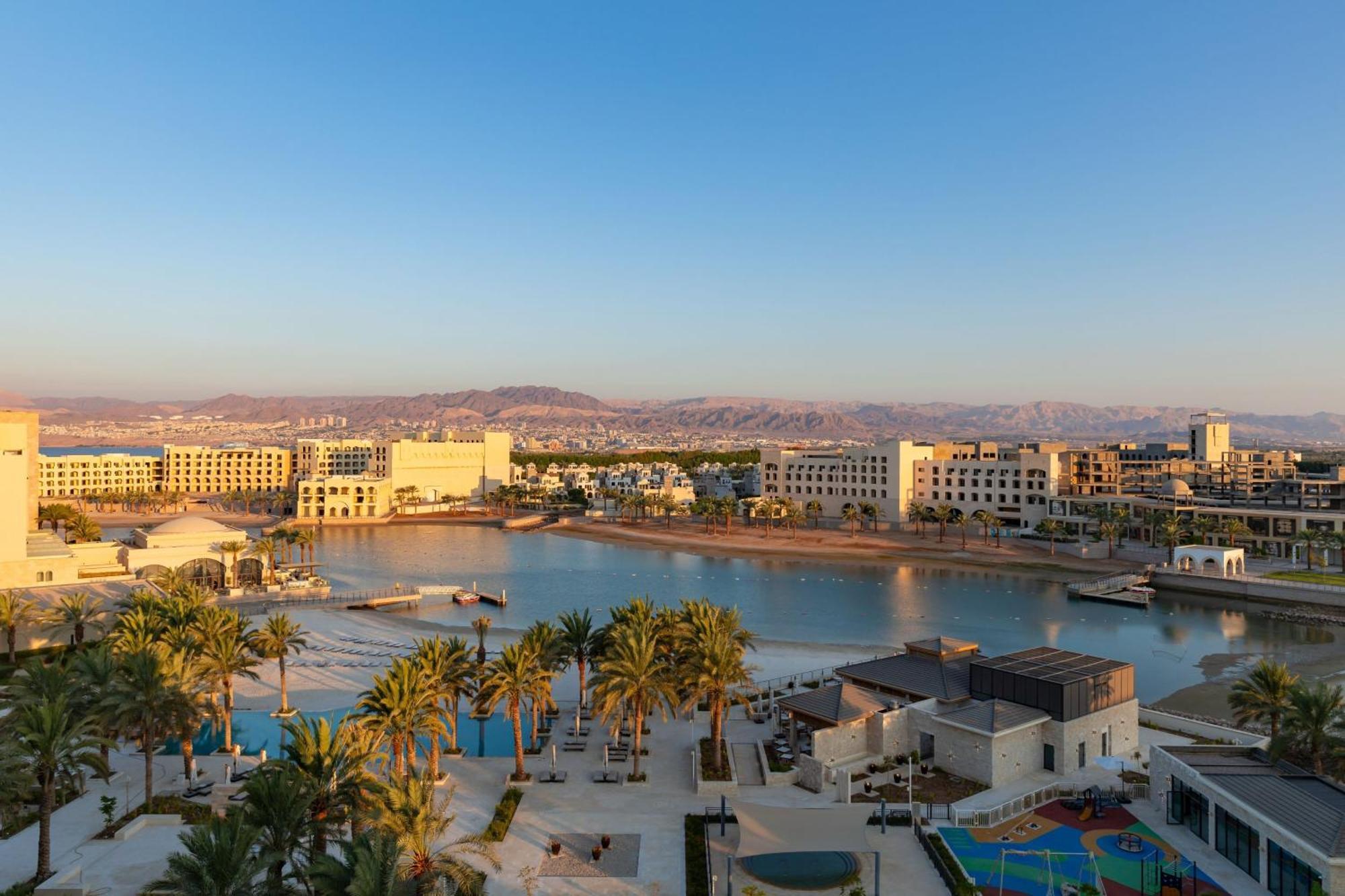 The Westin Saraya Aqaba Resort & Spa Exterior photo